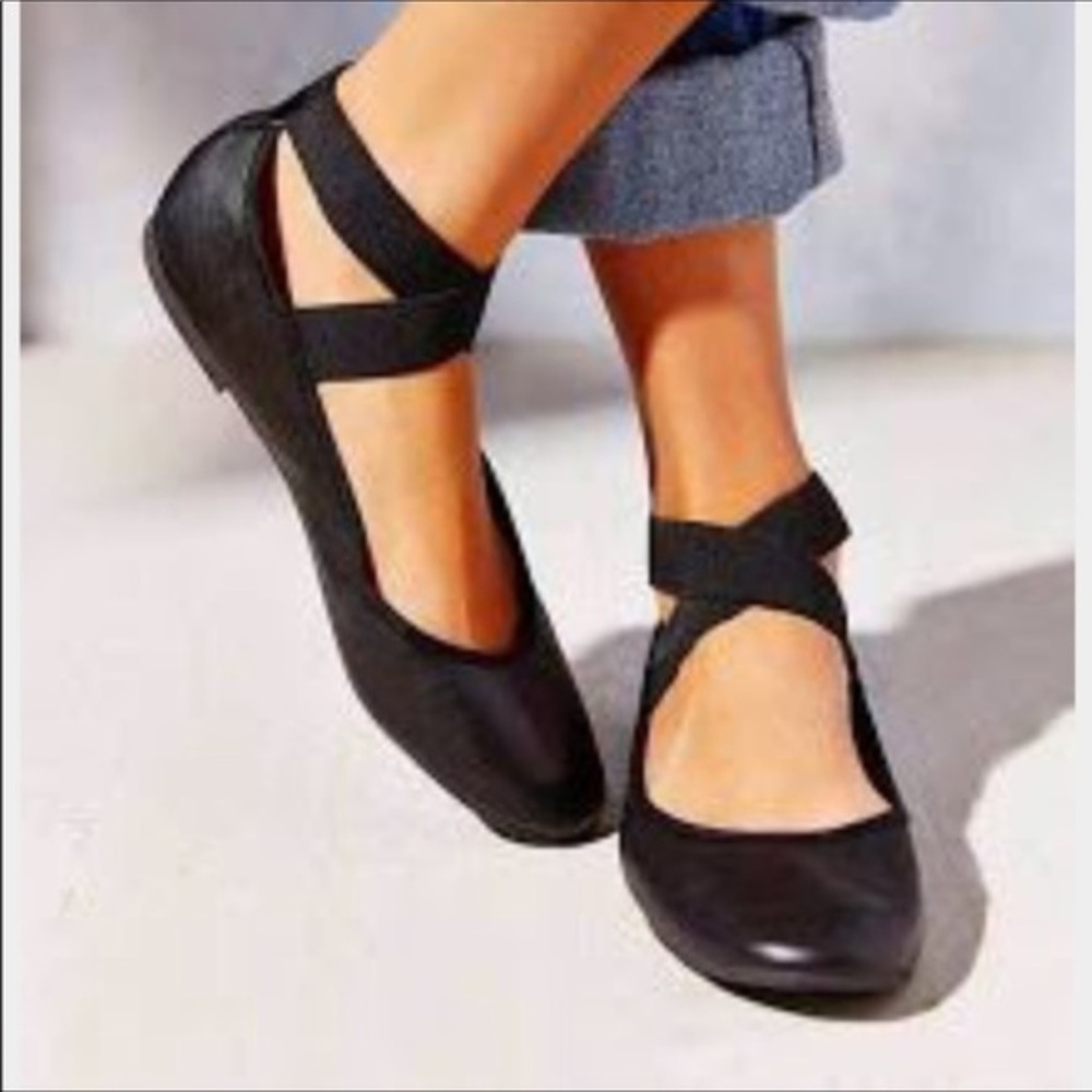 Jessica Simpson Mandalaye Elastic Ballet Flats